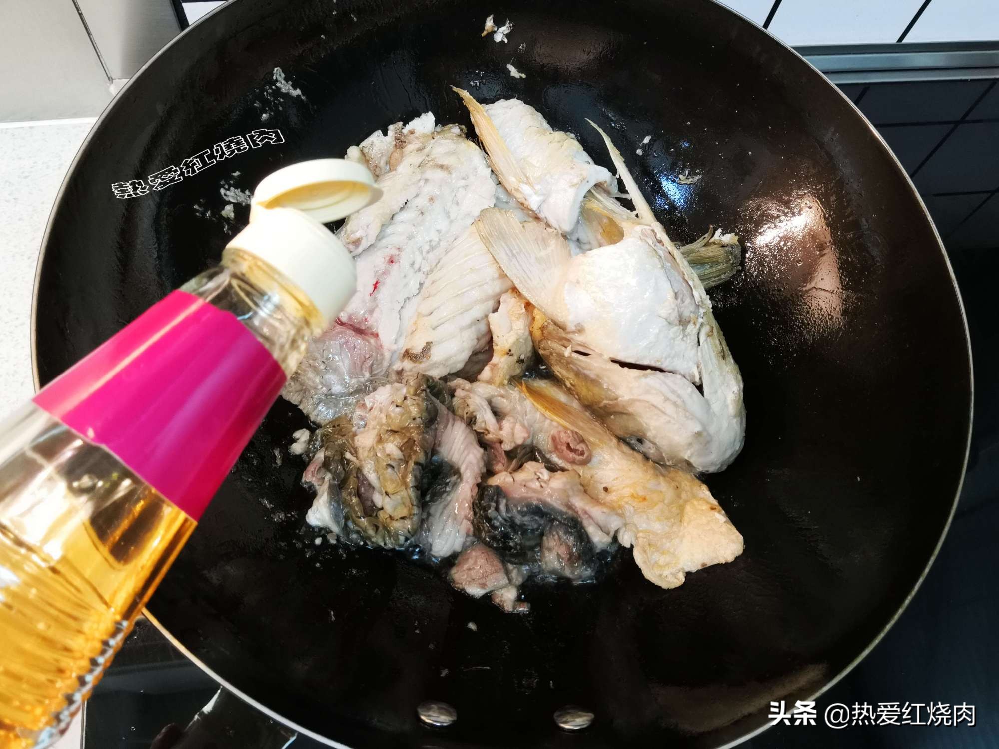 28元買了條大草魚，做成魚丸一大鍋，口感Q彈無添加一點也不腥