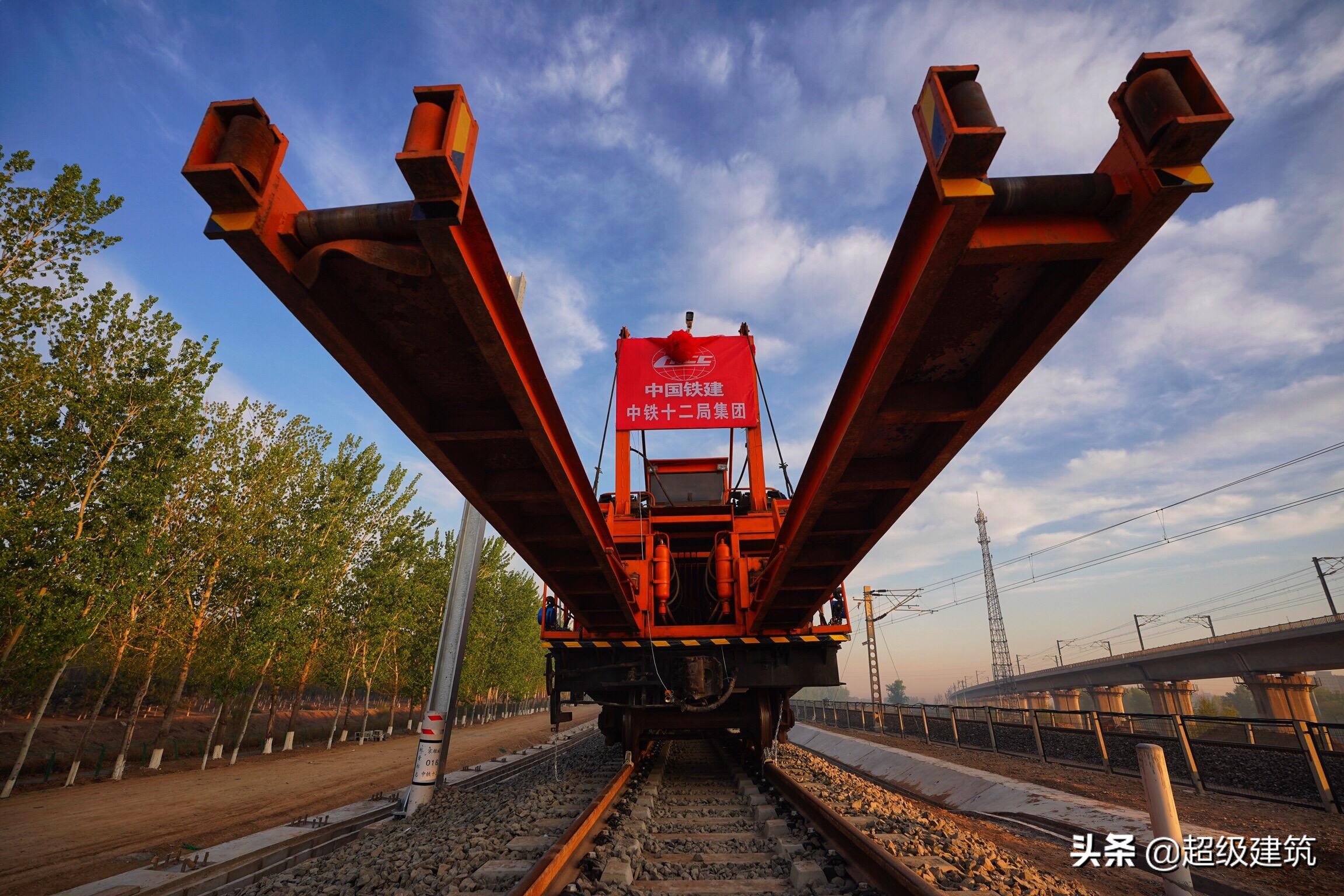 中建狂揽八千亿，八大央企齐发力