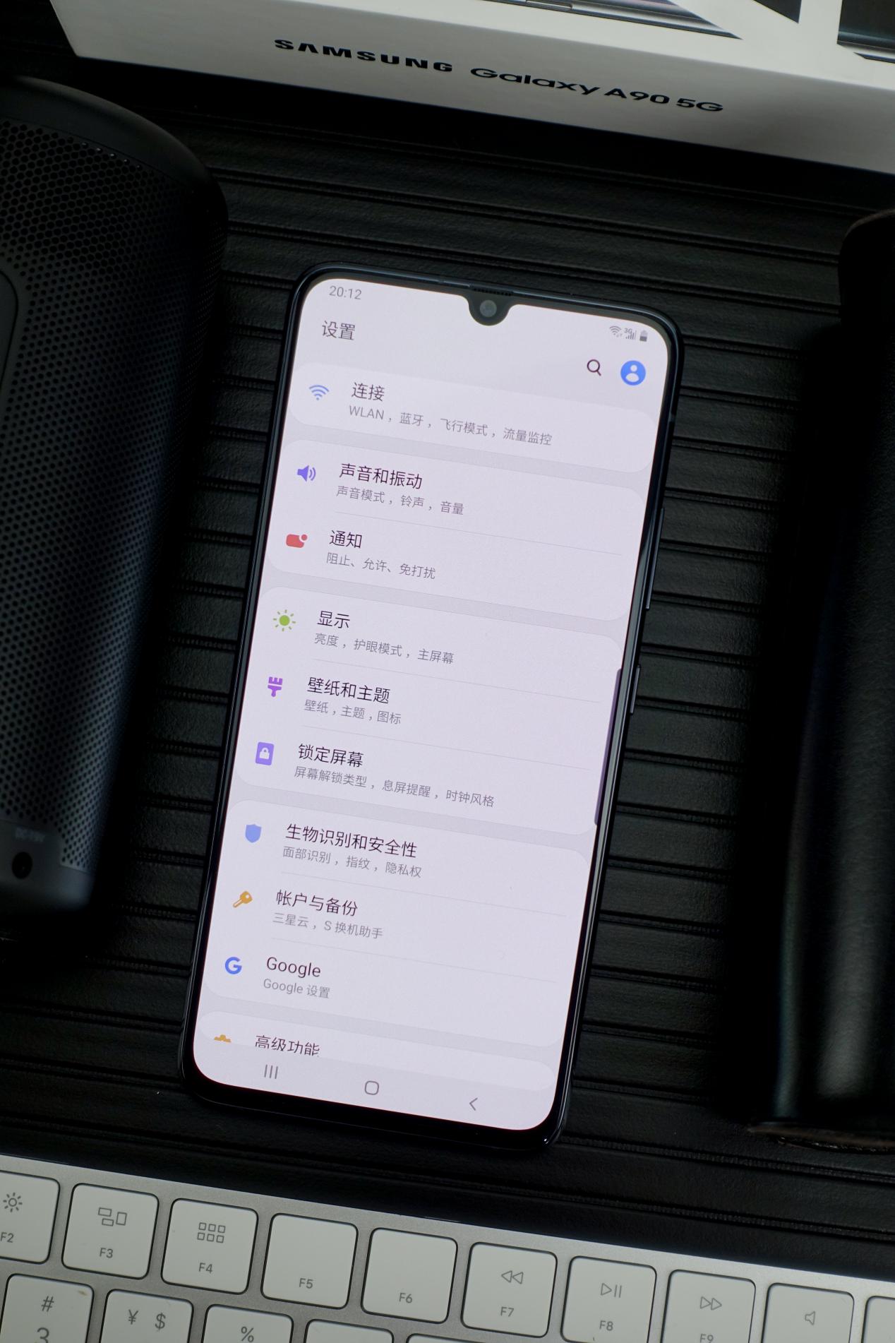 辨识度和性价比共存的黑马手机 三星A90 5G上手体验