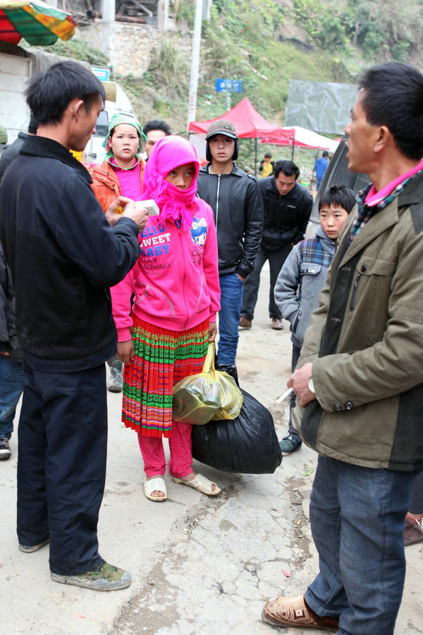 广西沿边公路的最后一个圩场：那坡弄合村 广西,沿边,公路,最后,最后一个