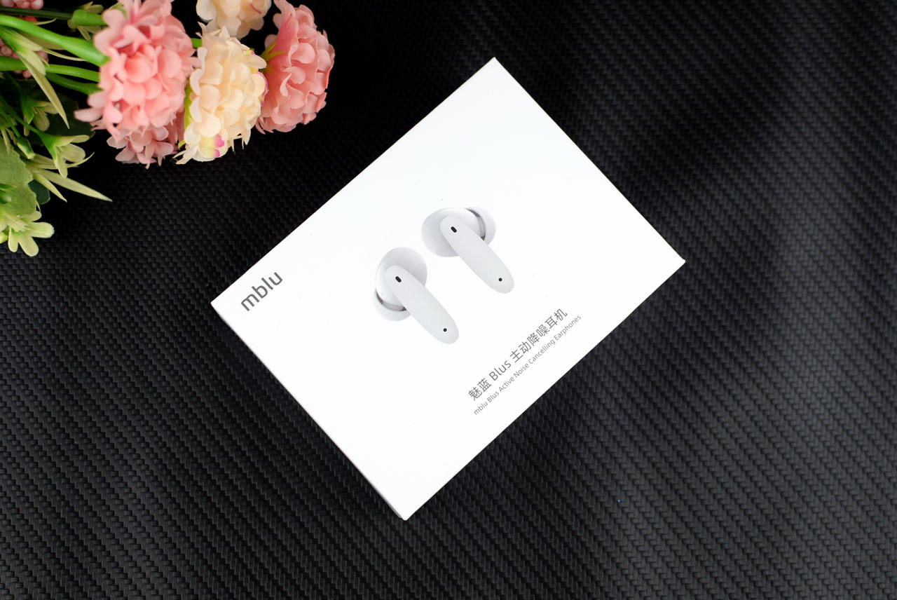魅蓝 Blus 主动降噪耳机体验：主动降噪耳机的价格我帮你们打下来了