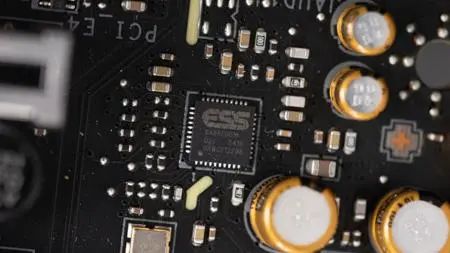 微星MEG Z490 GODLIKE主板评测：旗舰就该这样子