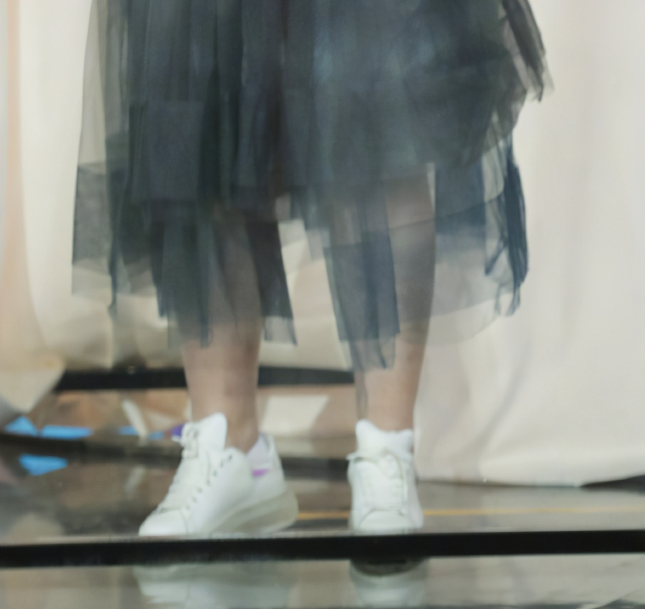 蓝盈莹的真实身高让张柏芝惊讶，其实不少女星