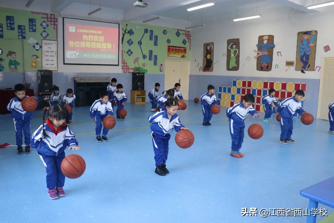 进贤县教体局评估检查组莅临西山学校幼儿园检查指导工作