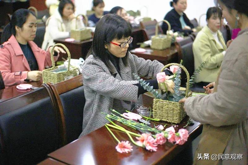 衡阳县城建投：铭党恩，鲜花献给党