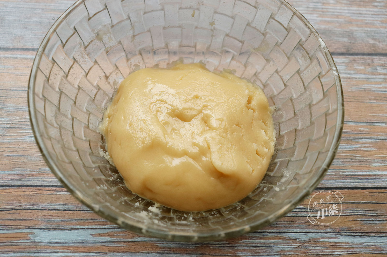 9元一斤豆沙饼做法，不用烤箱，咬一口香酥掉渣，学会可以摆摊了