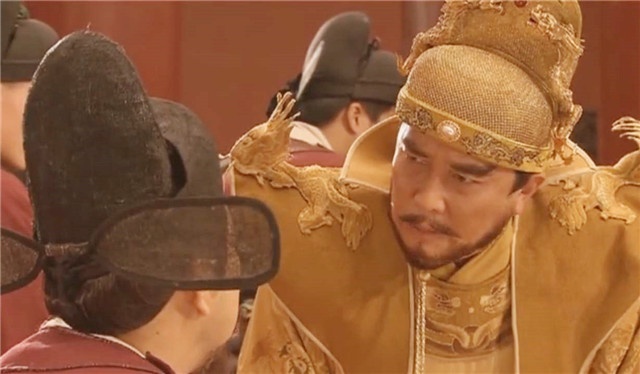 朱棣登基后第一次上朝，为何退朝之后，吏部尚