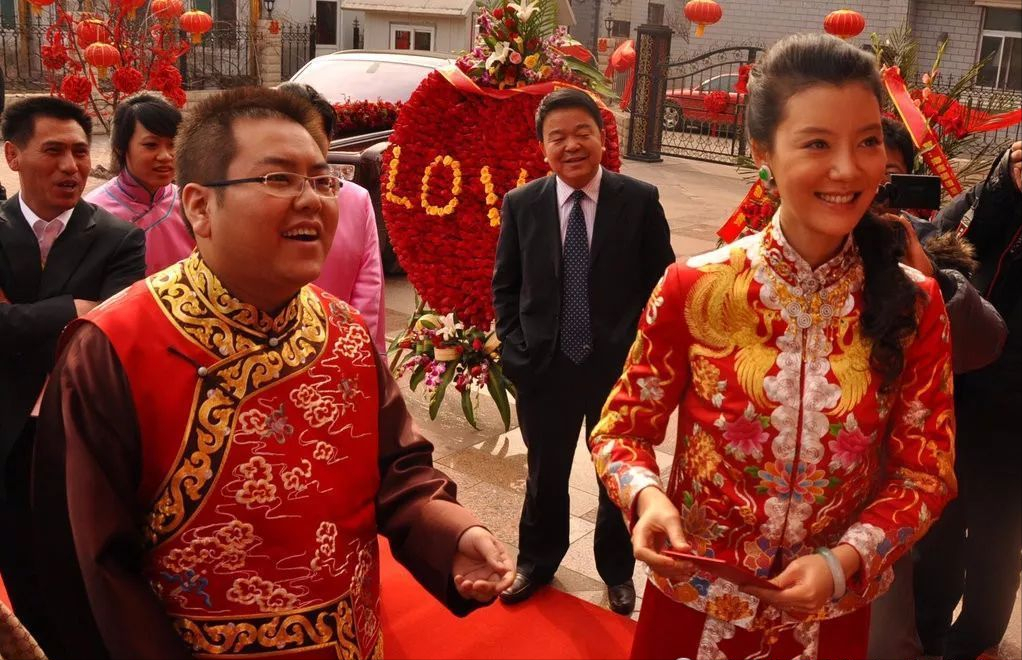 揭秘：车晓为什么和山西首富李兆会离婚？巨额