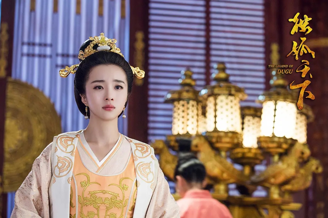 这8部神剧，女二硬演成了女一，女主完全透明，