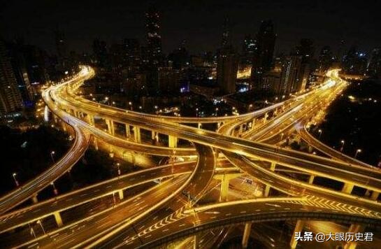 解读现代坠龙事件，真龙究竟是虚幻还是真有其事?