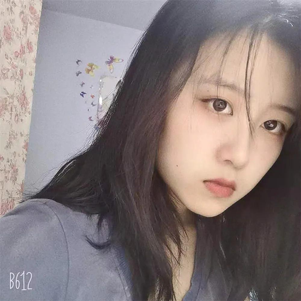 女兵入伍前后变化太大！网友：不一样的美，限