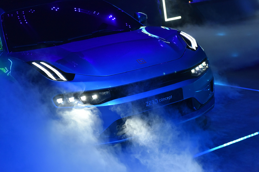 领克首款纯电概念车全球首发