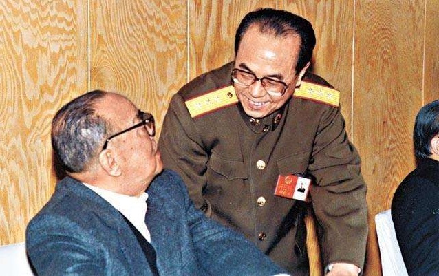 这位上将在家排行十二，其父堪称中国“模范教育之父”，12个子女皆英烈