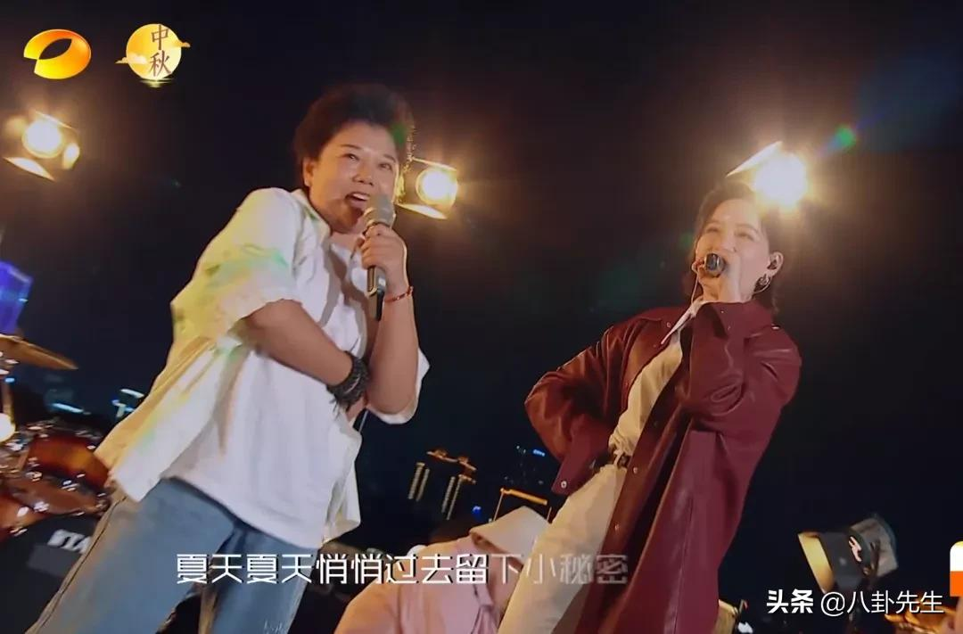 芒果台中秋之夜星光暗淡:彻底弃用流量明星,快乐家族服装土味