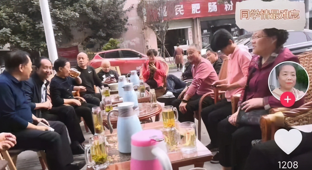 能逃■我不能离婚能逃出去56岁阿姨自驾游火了 给中年女人上一课