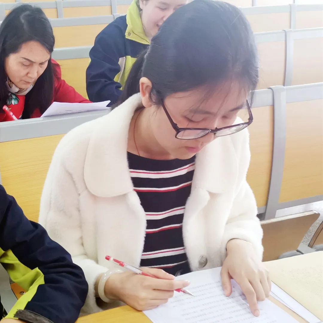 成都市特殊教育学校吴幽的告白:我的那些高中老师们……