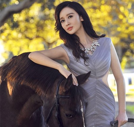 Zhang Meng interviews " to turn over " : Lady of rich and powerful family, those who go all out is a man far from