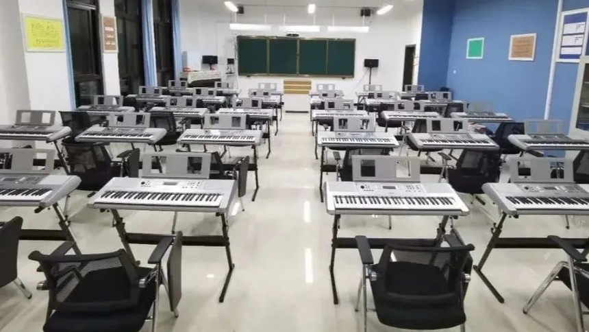 ������������һ�� - ��ƽʵ��ѧУ