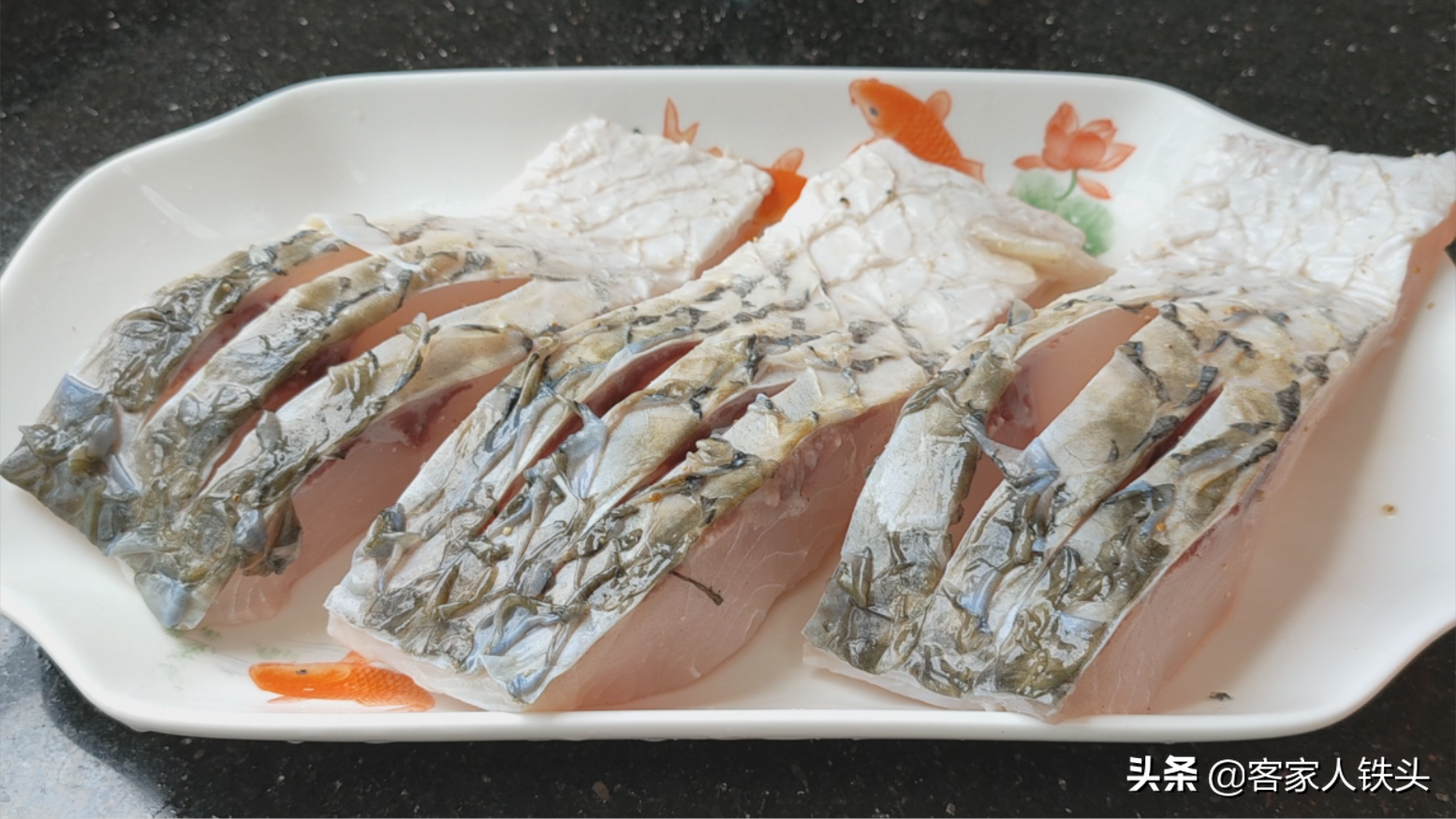 鱼腩营养新吃法，做法简单好吃过瘾，30块做一菜一汤，便宜美味