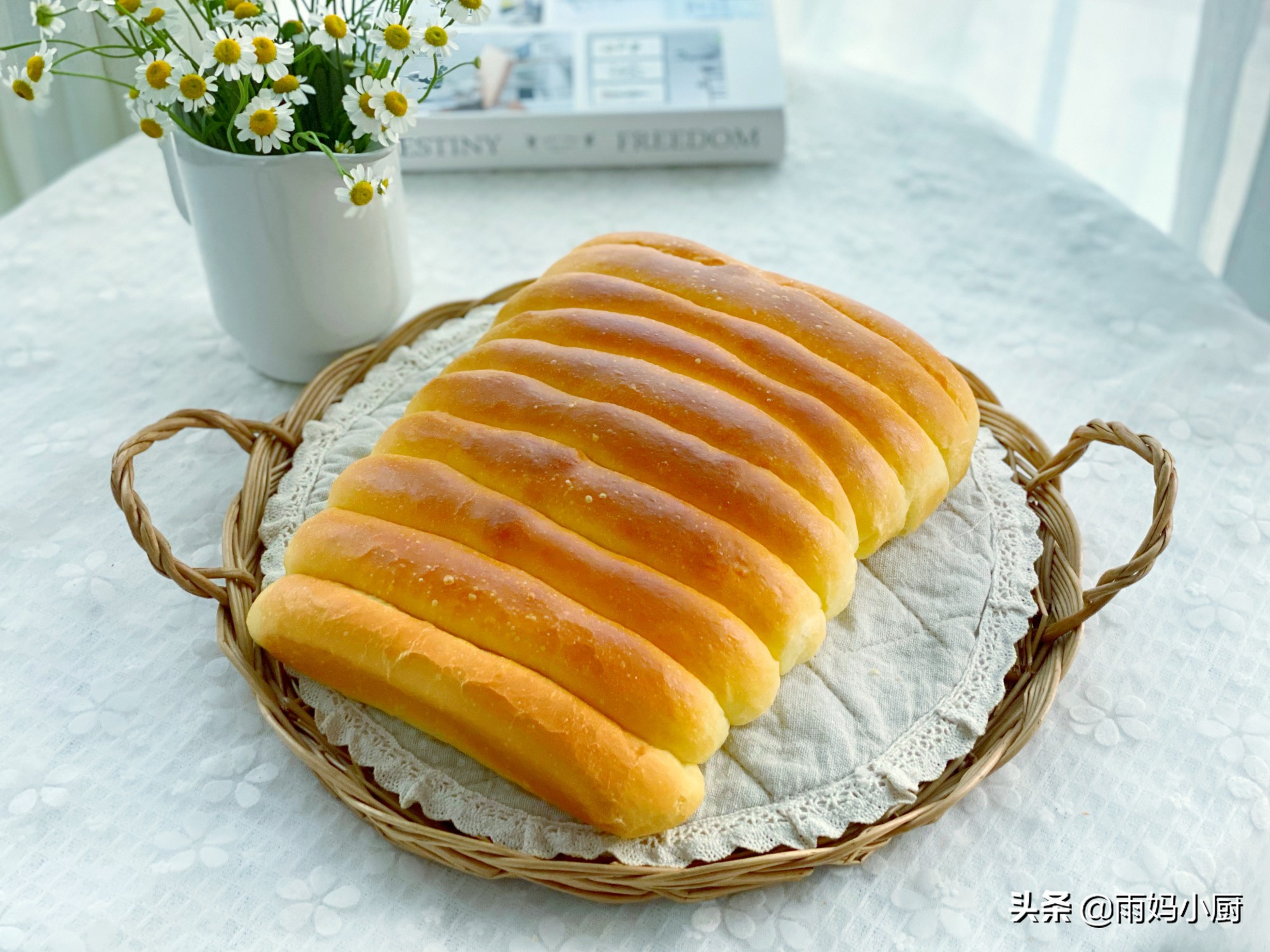 不加1滴奶，超簡單的奶排麵包，奶香濃郁鬆軟又拉絲，全家都愛吃