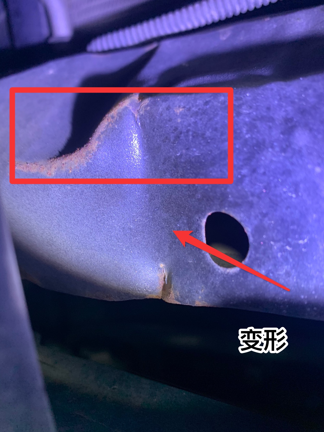 買到泡水車，記者和車行老板大吵一架，才維權(quán)成功