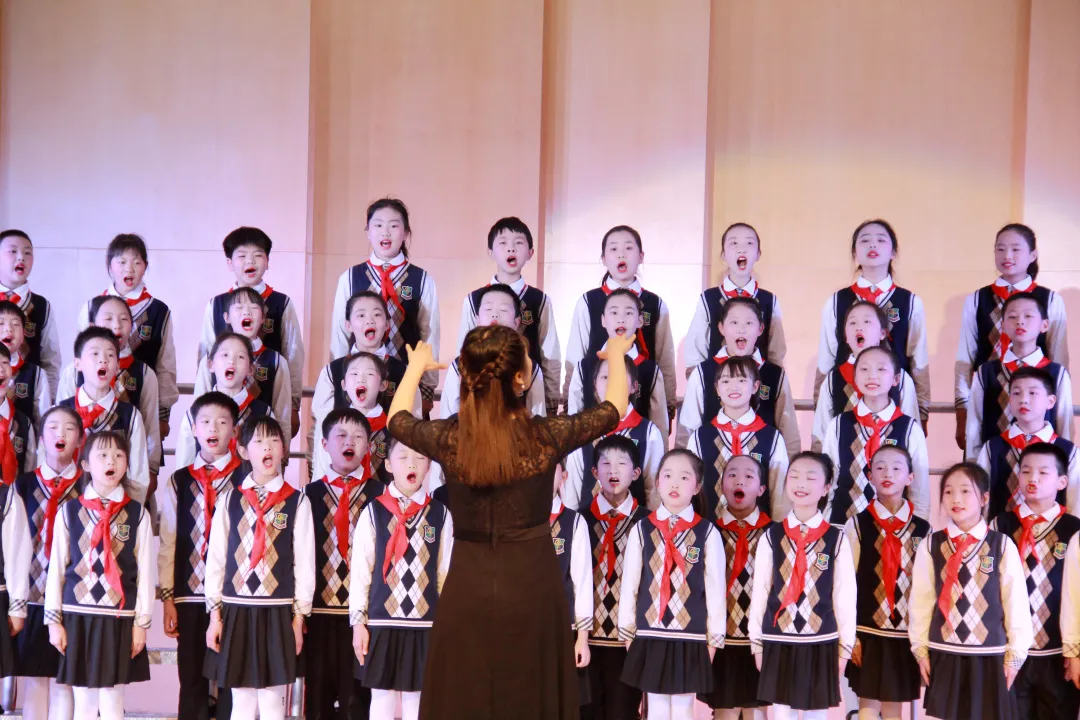 阳光下成长丨成都市双流区棠湖小学参加区第十三届中小学艺术节