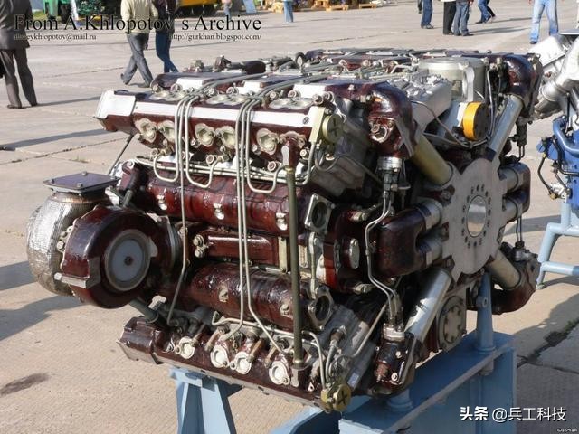 超前设计的“阿玛塔”主战坦克能在今年顺利服役吗？