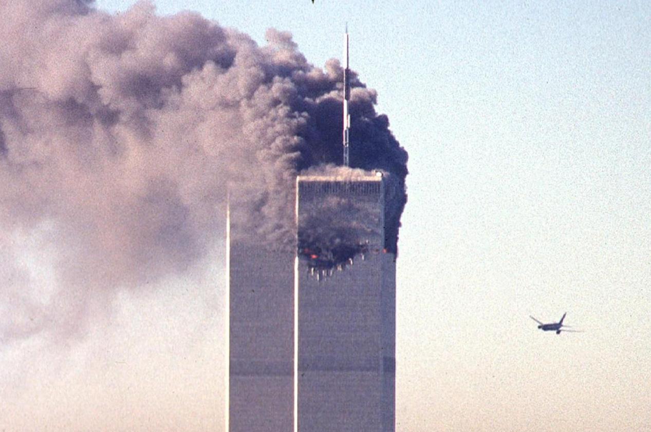 911真相曝光：襲擊後白宮一片混亂，小布什懵了，不敢下令擊落