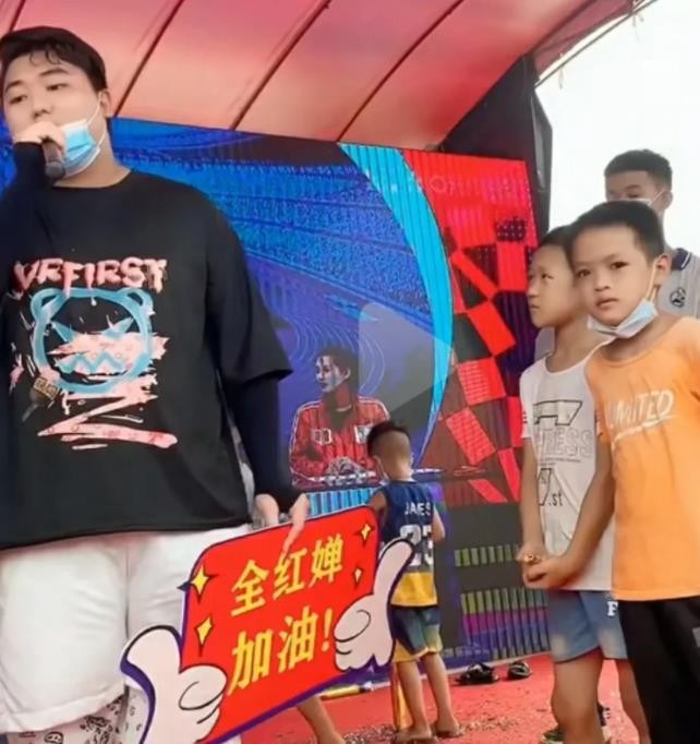 全红婵5兄妹的故事：大哥当厨师，姐姐是学霸，弟妹皆是跳水天才