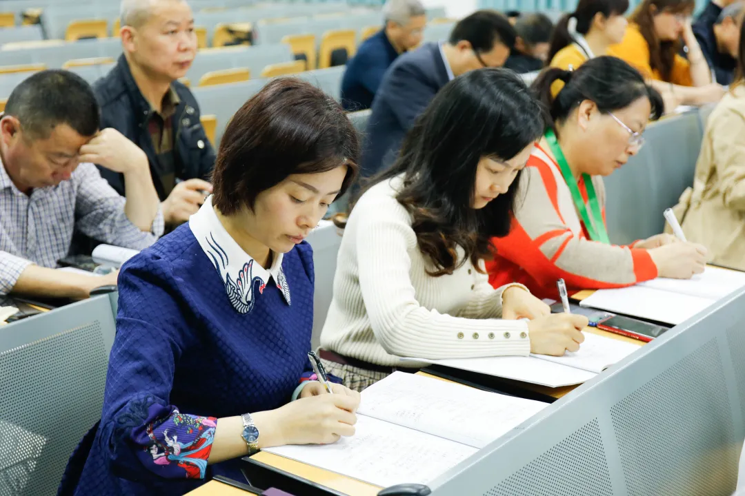 研学促成长 好课进课堂——天府新区南湖小学开展数学教研活动