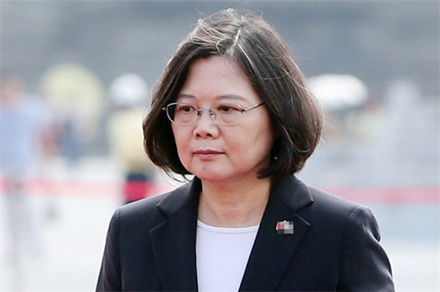 蔡英文能睡得着吗？台岛外海，解放军战舰军24小时枕戈待战