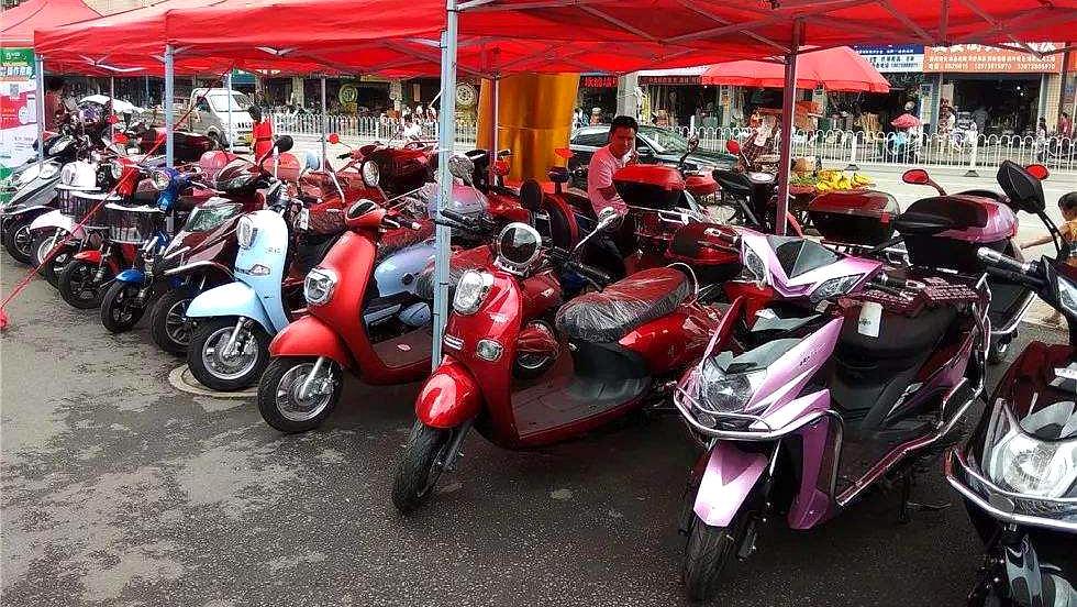 “先禁摩”后“限电”, 我该拿什么去接孩子？专