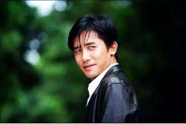 当众\"戏弄\"刘德华，肆意调侃黄渤被怼到