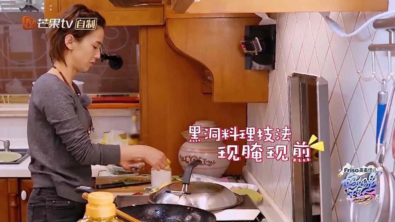 被婆婆“百般维护”的黄圣依：“豪门媳妇”的