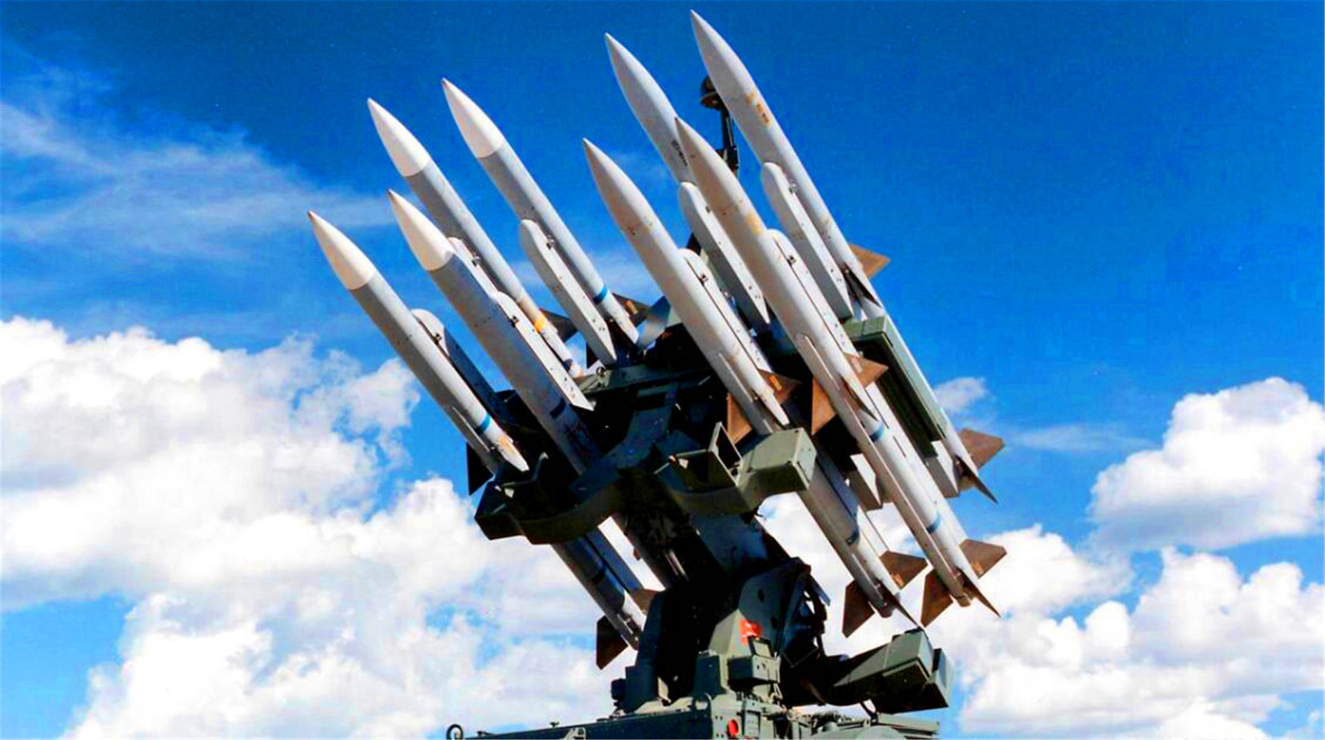 美国24架无人机进入中国后，就再也没飞出去，到