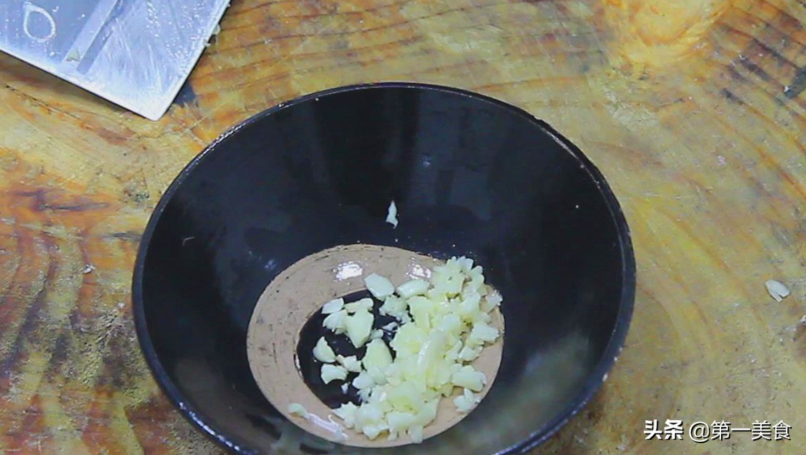 图片[4]-厨师长分享炸酱面做法 酱香浓郁 端上桌吃两碗都不够-起舞食谱网