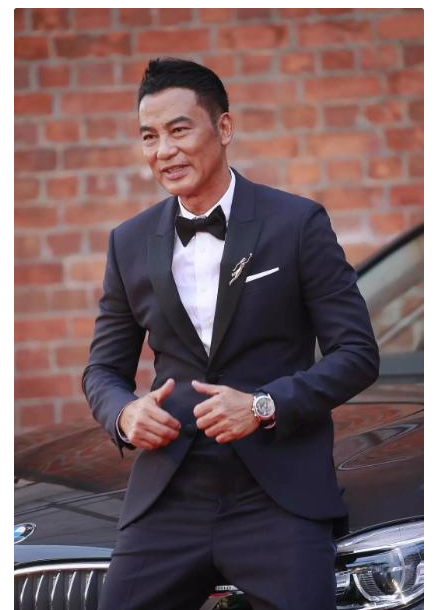 任達華女兒14歲身高180，繼承媽媽優質基因，超模氣質十足