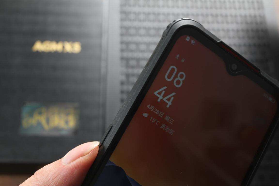 支持IP69K標準，無懼90度熱水沖刷，戶外三防手機AGM X5純享版實測
