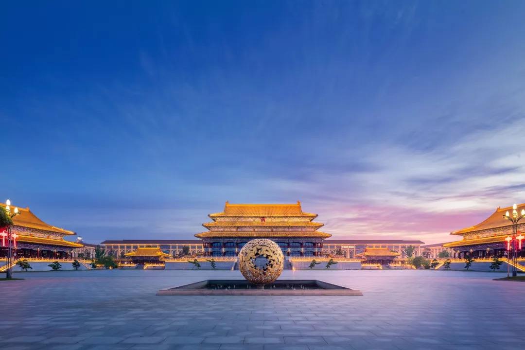中国第一药企是哪家？老板靠卖板蓝根赚430亿，工厂建得像故宫