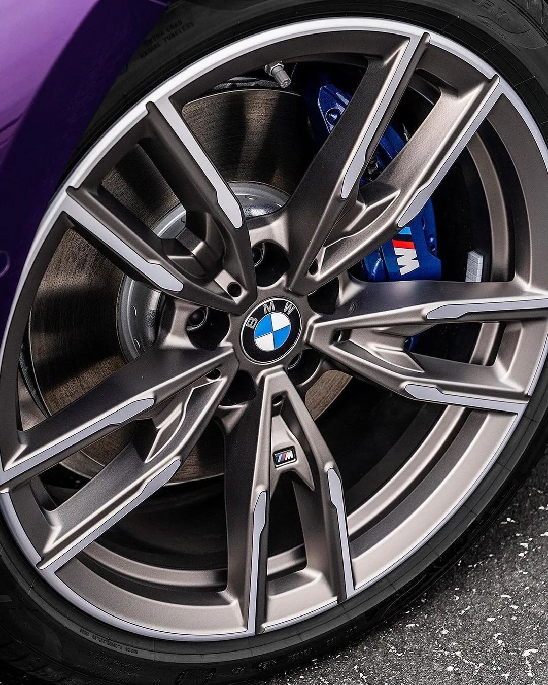 这款小众后驱宝马比3系便宜，却兼顾操控与实用性