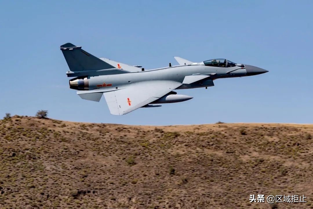 枭龙战机已被多国订购，性能更好的歼10却卖不出