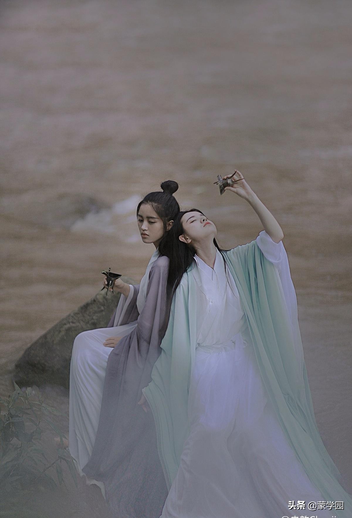 10首经典爱情诗词，从相遇到白头，读千遍万遍也不厌倦！-第4张图片-非凡网