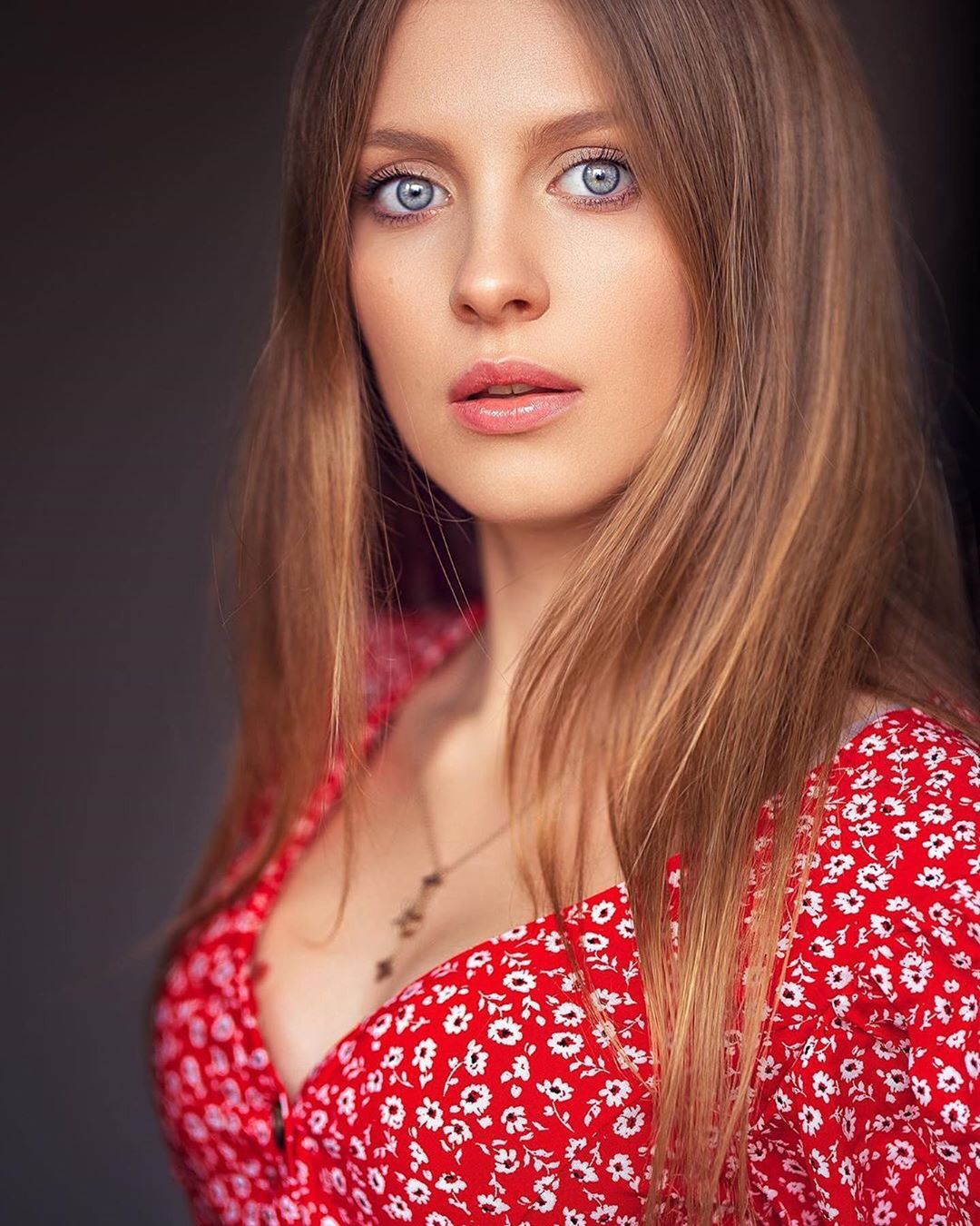 一组让人愉悦的感觉又没挑战头条的图像规则