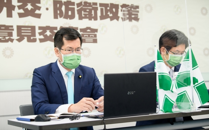 末日疯狂！台独大佬吴钊燮撰文求“入联”，裹挟民进党直奔死路