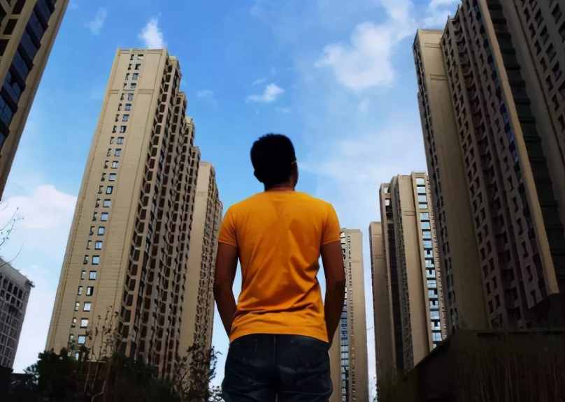 措手不及！银行“秋后算账”，有购房者被“抽贷”，意味着什么？