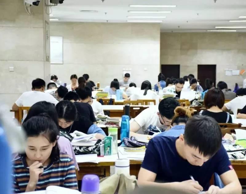 大學(xué)什么時(shí)候考研最好,考研提前多久備考(圖1) 大學(xué)什么時(shí)候考研最好,考研提前多久備考(圖1)