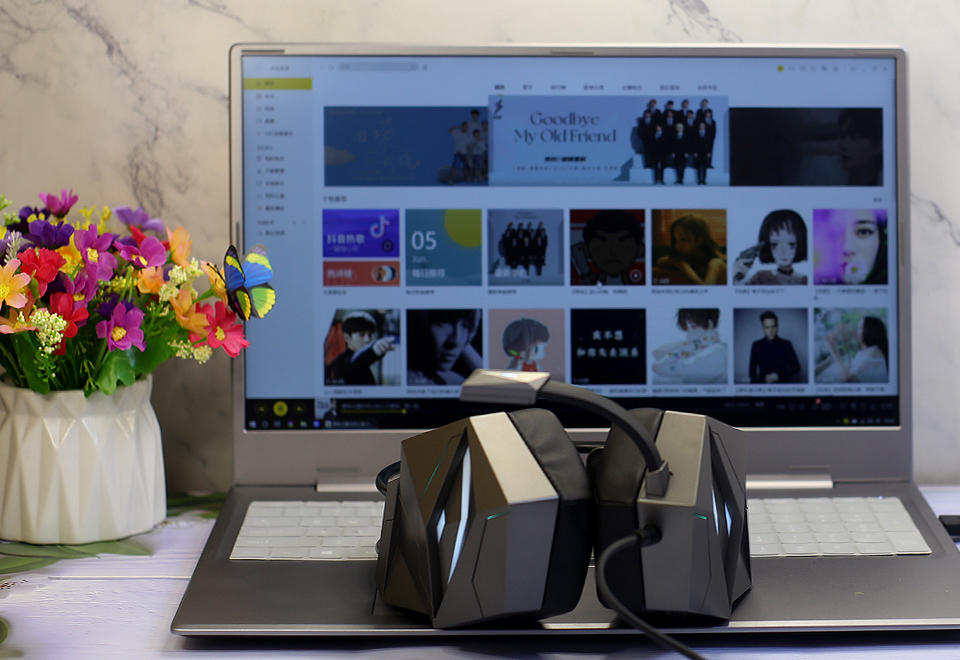 棱角分明效果霸气，钛度幻龙之眼THS306电竞耳机