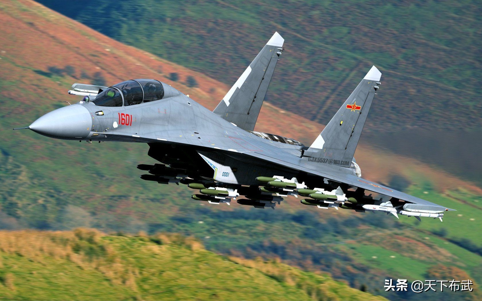 空军“三剑客”之一，地位仅次于歼-20，歼-16到