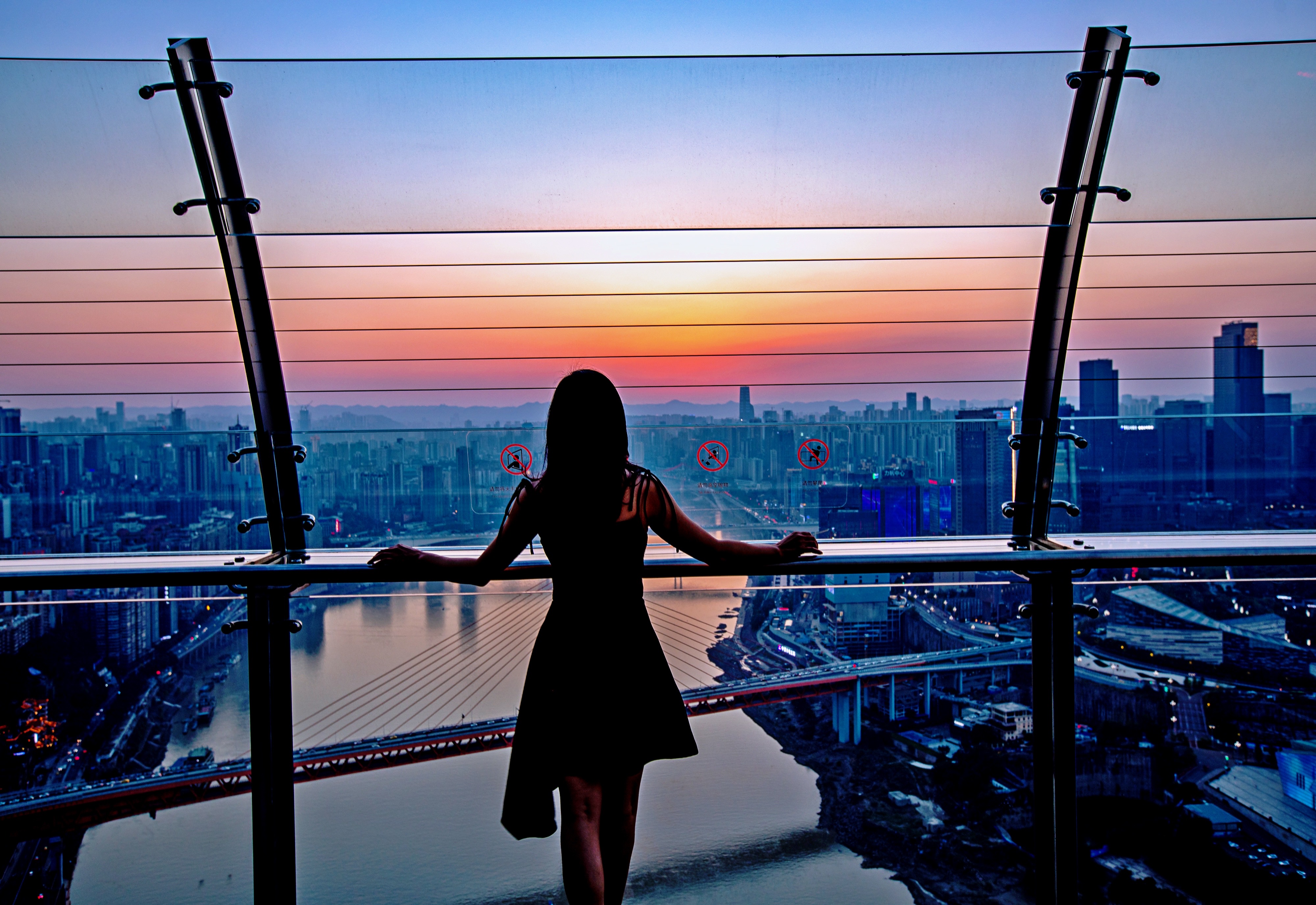 十一国庆游，打卡重庆2020年热门景点，含来福士探索仓攻略