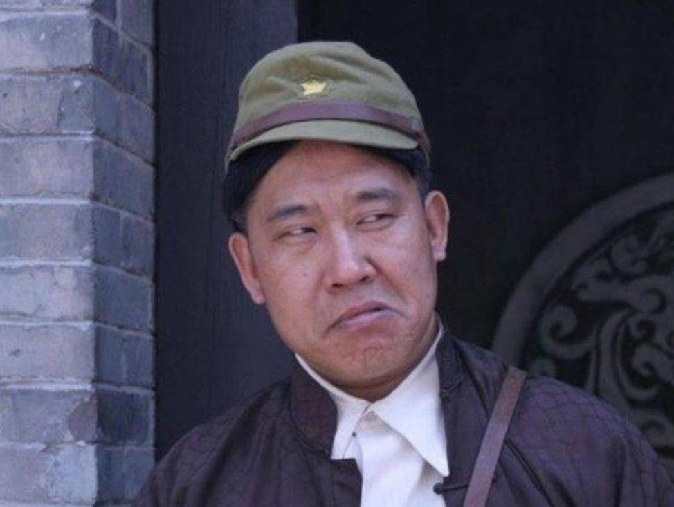 人到五十，要警惕身边的这四个“怪人”出现，不是好事